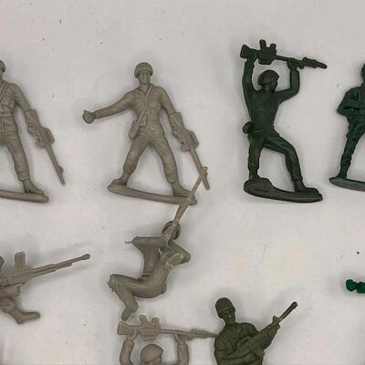 Vintage Plastic Army Men