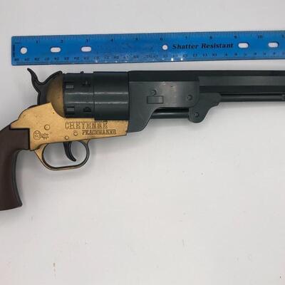Vintage Empire Plastics Cheyenne Peacemaker Toy Gun