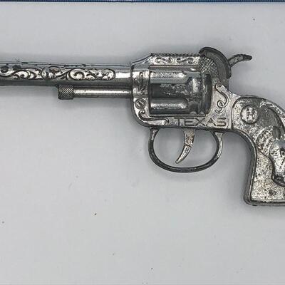Vintage Hubley Texas Cap Guns