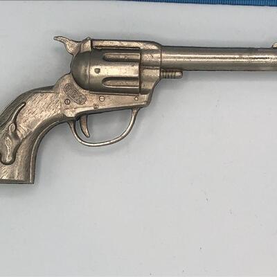 Vintage Hubley Tex Cap Guns