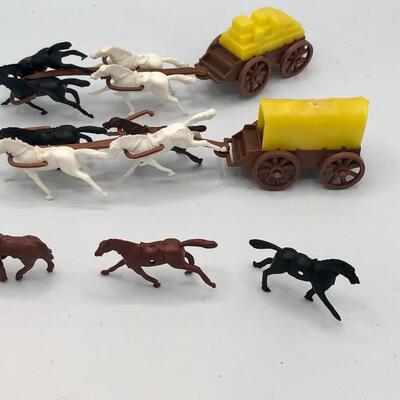 Vintage Wild West Toy Set