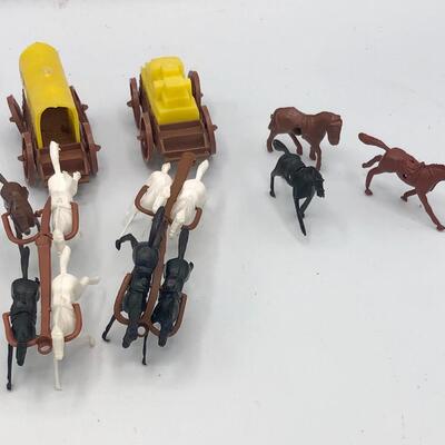 Vintage Wild West Toy Set