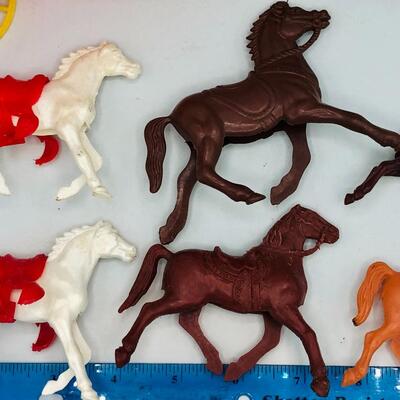 Vintage Wild West Toy Set