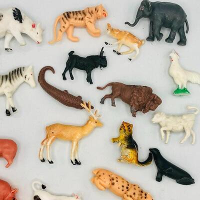 Vintage Unbranded Animal Toys Lot