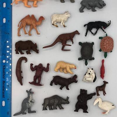 Vintage Animal Toys Lot