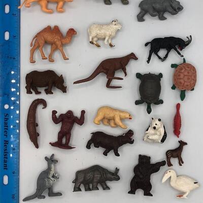 Vintage Animal Toys Lot