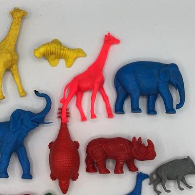 Vintage Animal Toys Lot