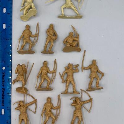 Vintage Marx Robin Hood Playset Mini Figures