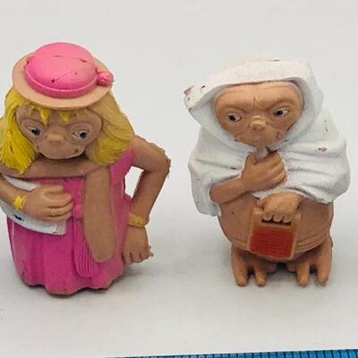 Vintage 1982 E.T. Figures