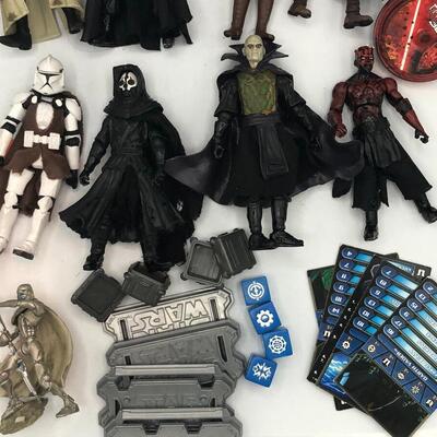 Hasbro Galactic Battle Action Figure And Accessory Lot