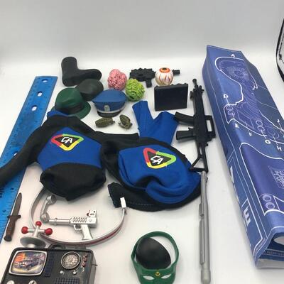 Marvel Captain Action Accessories Lot