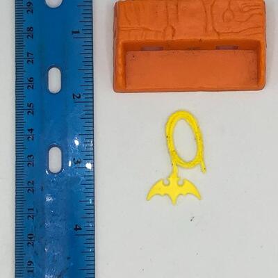 Vintage 1974 Mego Batman Accessories