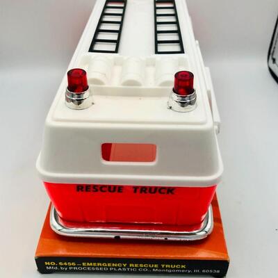 Vintage New in Box Parks Plastics Ambulance