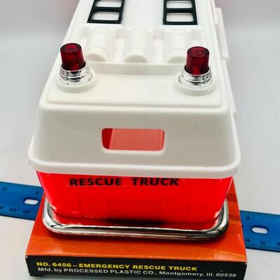 Vintage Large Tractor/Trailer Truck