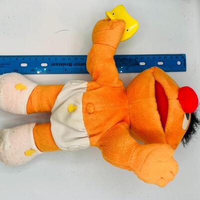 FISHER PRICE BABY ERNIE SESAME STREET PLUSH TALKING DOLL CRAWLS DIAPER 2000 TOY