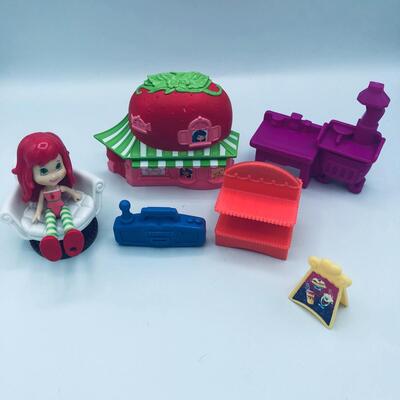 Strawberry Shortcake Toy Collection