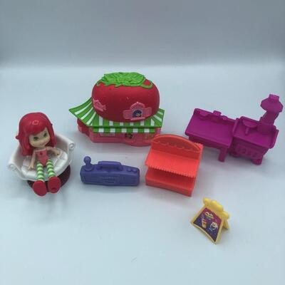 Strawberry Shortcake Toy Collection