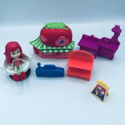 Strawberry Shortcake Toy Collection