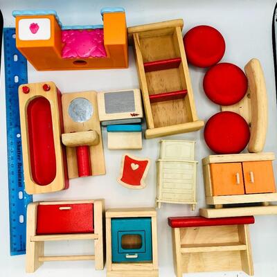 Doll House Furniture