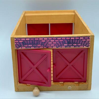 THOMAS & FRIENDS "THE WORKS" ENGINE REPAIR SHOP FOR THOMAS WOODEN RAILWAY