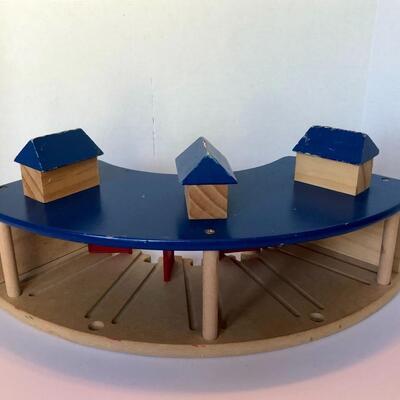 Thomas the Train Wooden 5 Door Roundhouse Engine Shed by Geoffrey Inc Blue