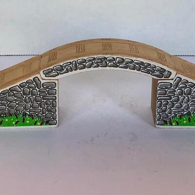 Thomas the train Wooden ARCHED Bridge