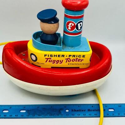 Vintage 1967 Fisher Price Tuggy Tooter Boat