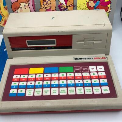 VTECH Smart Start Speller Electronic Learing Computer - Vintage 1989 Educational