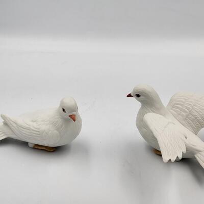 Pair of Homco Doves