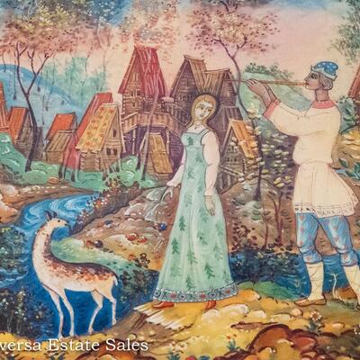 RUSSIAN HANDPAINTED LACQUER BOX