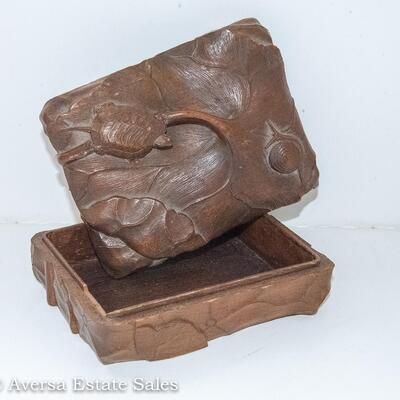 OUTSTANDING ART NOUVEAU BOX FEATURING CARVED TURTLE AND SNAIL