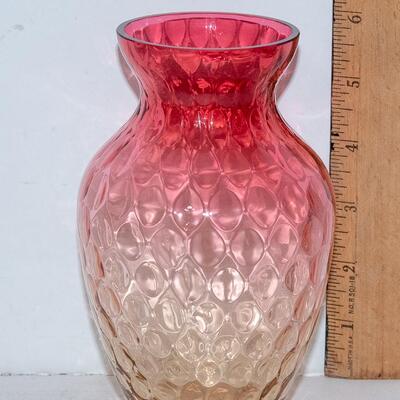 LOVELY ART GLASS AMBERINA VASE