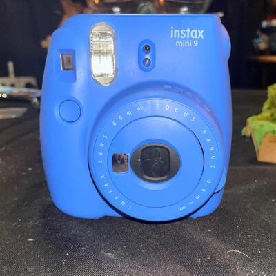 Fujifilm instax mini 9 camera