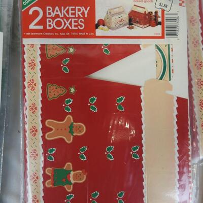 12 Packages of Bakery Boxes, 2 Candy Totes - New
