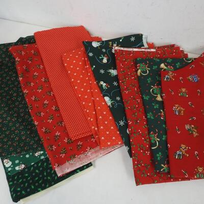 Christmas Craft Lot: Skein of Yarn, Craft Materials, Wired Garland, Ribbon