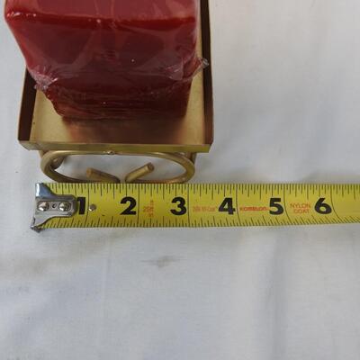 2 Candle Holders With Long Red Square Candles, Cranberry - New