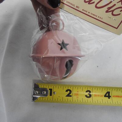 24 Jingle Bells: 14 Large (Gold/Pink/Mauve) 10 Small Gold - New