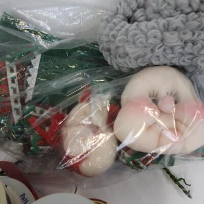 Christmas Craft & Decor: Ribbon, Branches & Holly, Fabric, Charms, etc