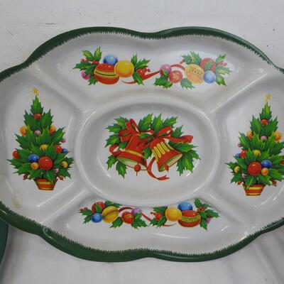7 Christmas Platters, Holly, Plastic, Metal