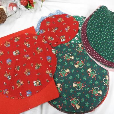 Christmas Crafts Lot: Pinecones, Bows, Garland, Ribbon, Cards, Mistletoe, Fabric