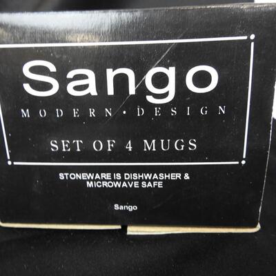 Sango Set of 4 Mugs Christmas Trees with 4 Matching Plates, Stoneware