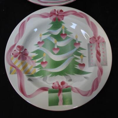 Sango Set of 4 Mugs Christmas Trees with 4 Matching Plates, Stoneware