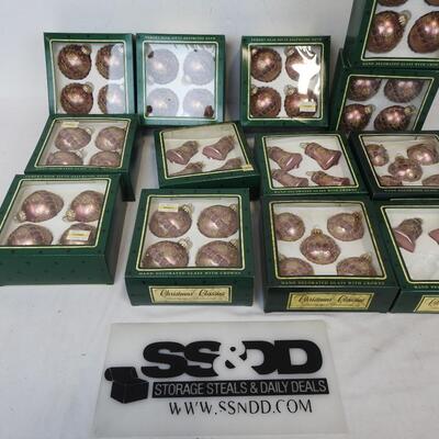 13 Boxes of 4 Ornaments, Pink, Christmas Classics