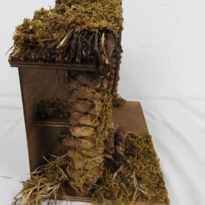 Nativity Scene Craft Background, Wood, Twine, Moss
