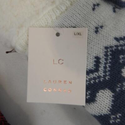 3 Pairs of Warm Socks: Lauren Conrad, airplus Aloe Infused Socks