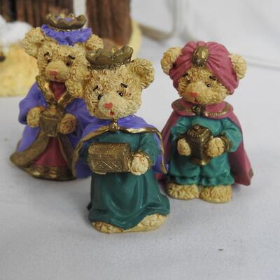 Lighted Bear Nativity Set, Works