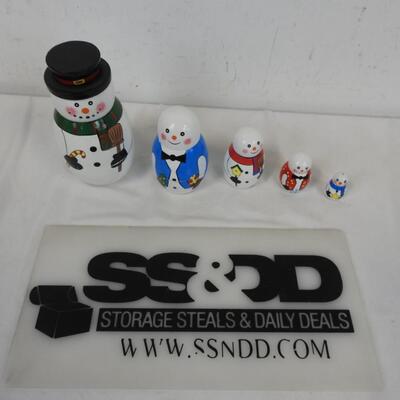 Wooden Snowman Nesting Doll