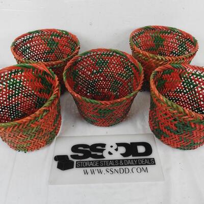 5 Woven Green and Red Baskets - New