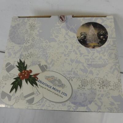 Heritage Mint LTD Holiday Ice Sculptures Stocking Holder