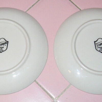 MS 2 Small Plates 4.5" Christmas Trees Triomphe Modern Mid Century 1960s
